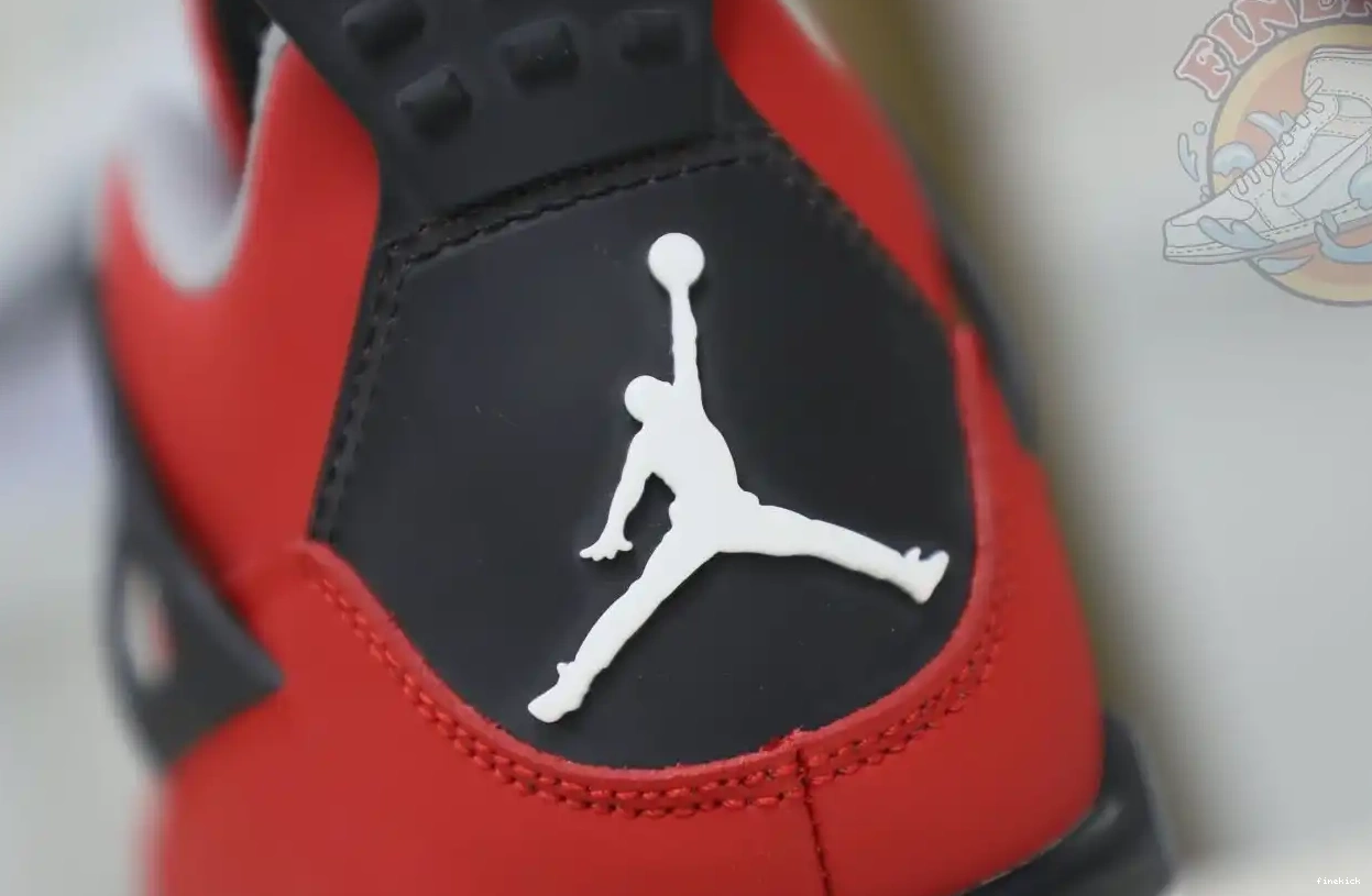 Air Jordan Bravo Jordan4 RetroToro 0507